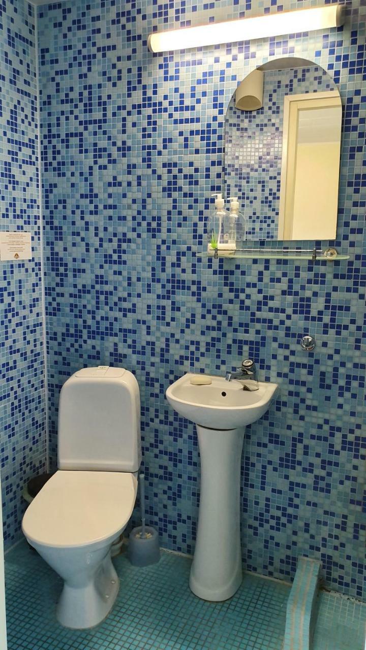 Cinema Hostel Jaervakandi Экстерьер фото